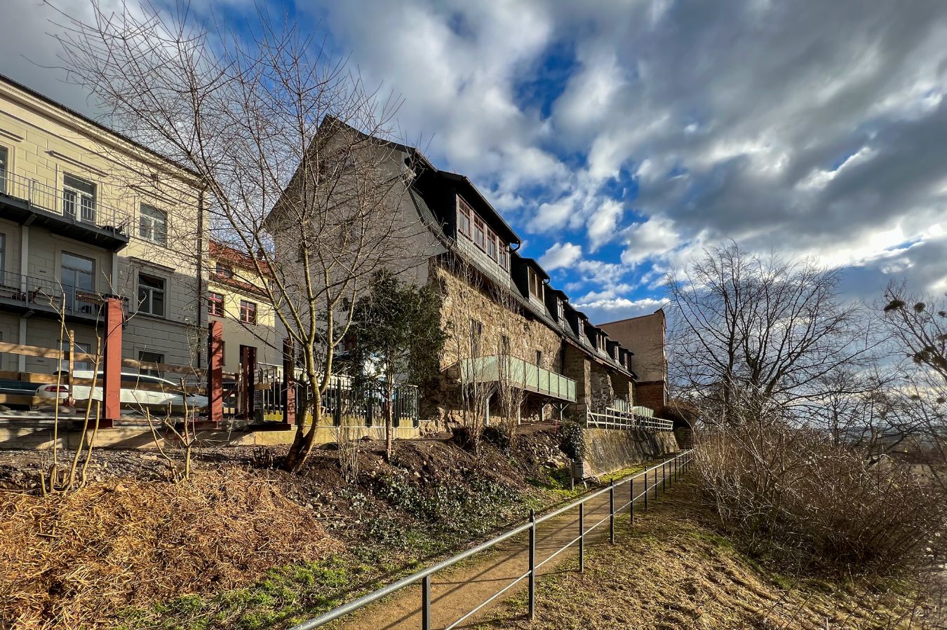 Umbau, Sanierung und Modernisierung Mehrfamilienhaus Büro Stadtmauer Denkmalschutz Nordhausen, Architekt Michael Flagmeyer